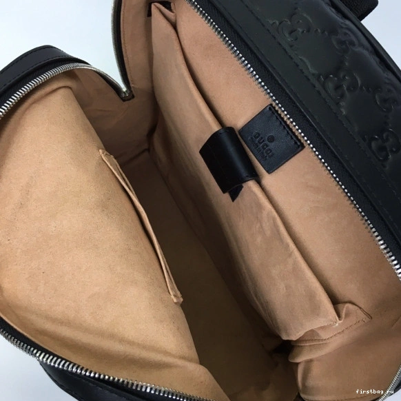 First bag ru GUCCI GG Supreme backpack 0808